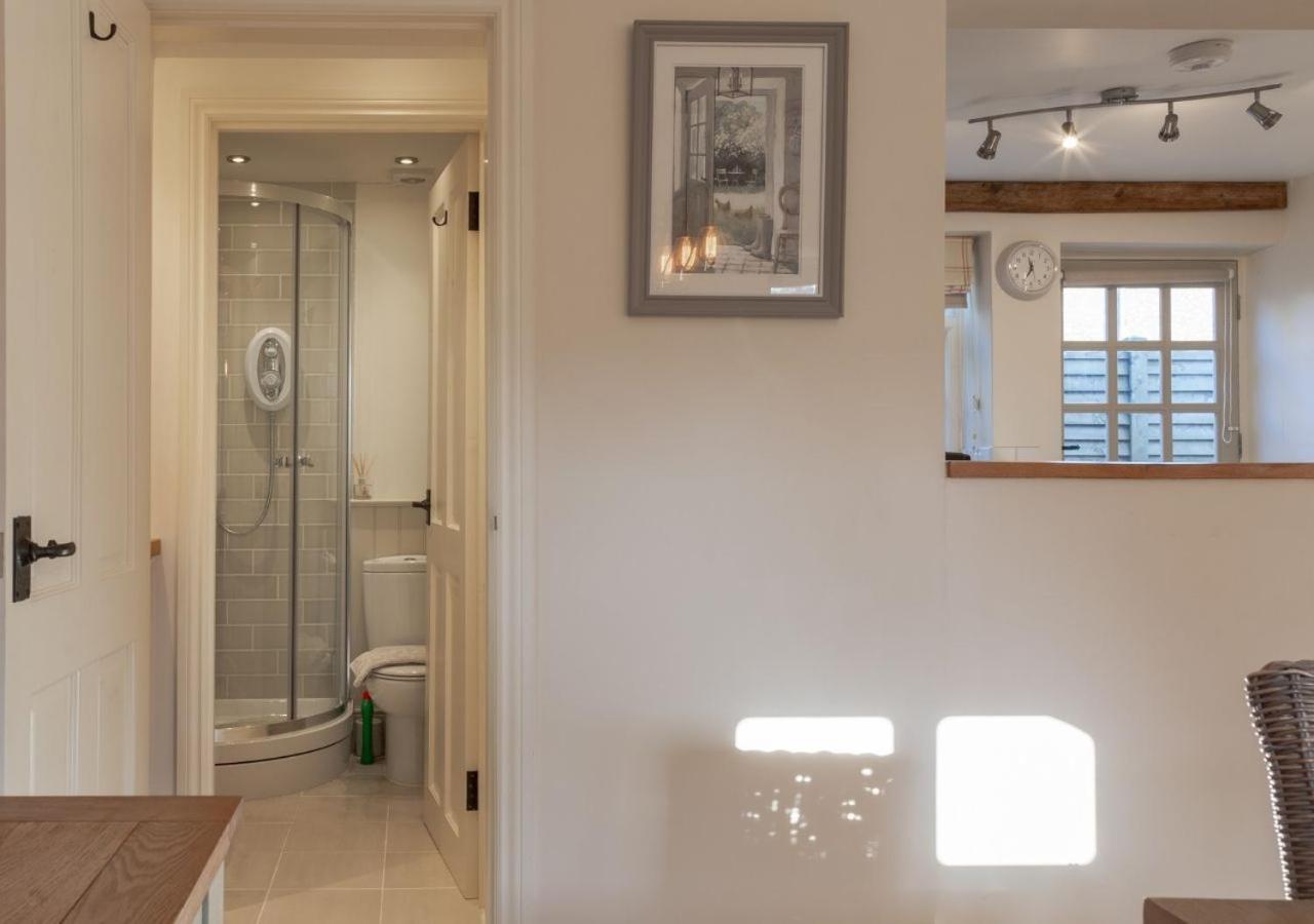 Jasmine Cottage - 2 Bedroom In Heart Of Bourton! מראה חיצוני תמונה