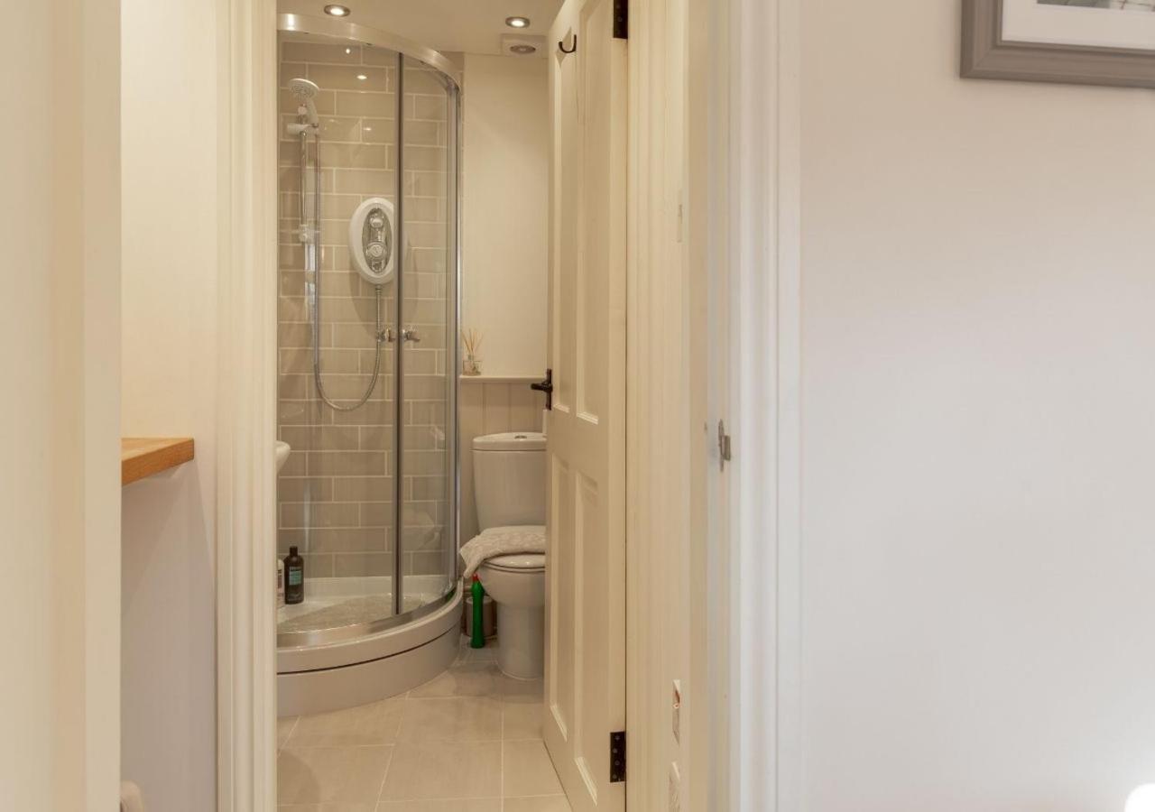 Jasmine Cottage - 2 Bedroom In Heart Of Bourton! מראה חיצוני תמונה