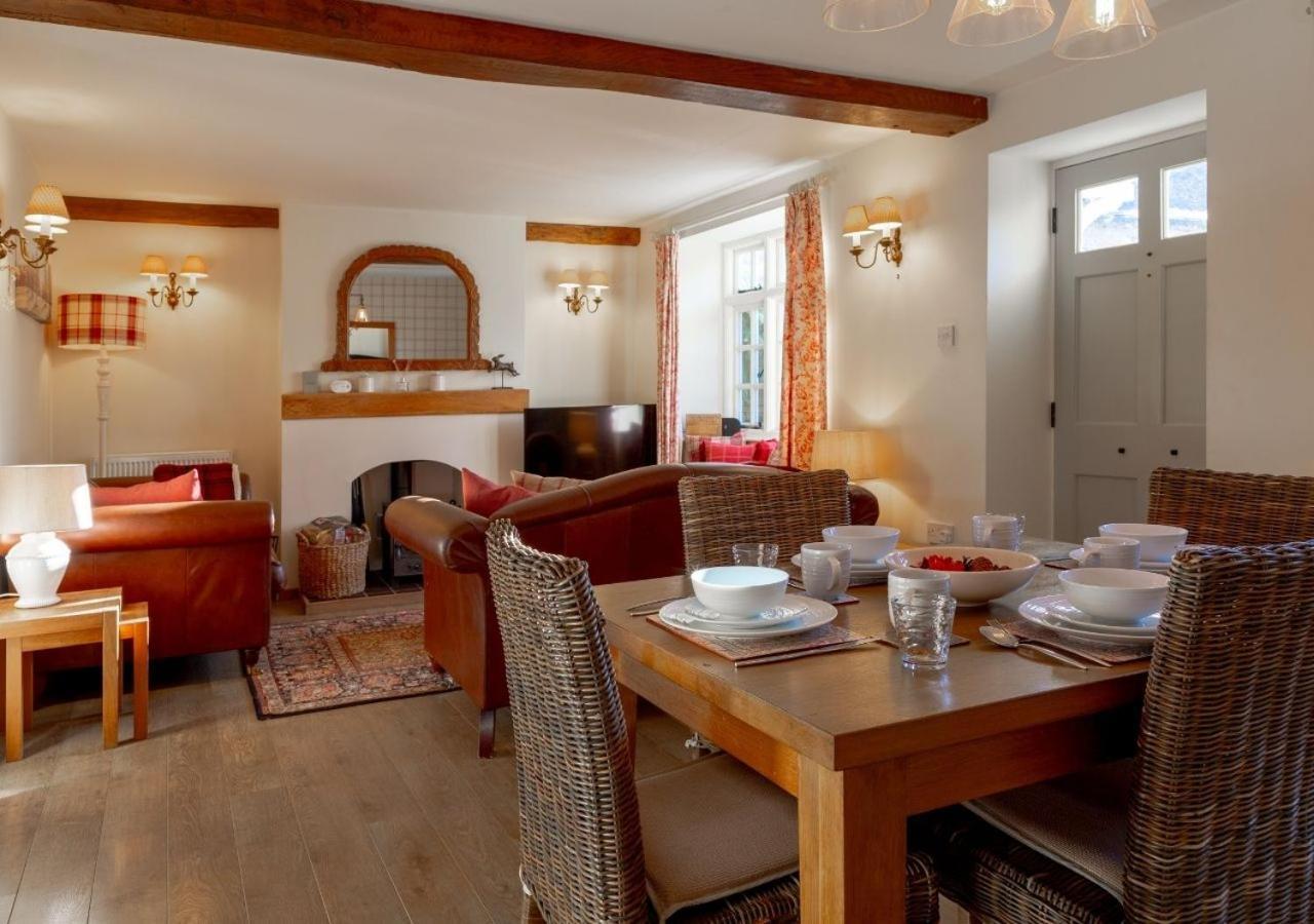 Jasmine Cottage - 2 Bedroom In Heart Of Bourton! מראה חיצוני תמונה