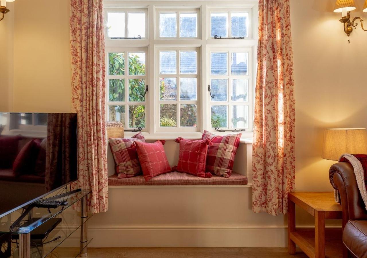 Jasmine Cottage - 2 Bedroom In Heart Of Bourton! מראה חיצוני תמונה