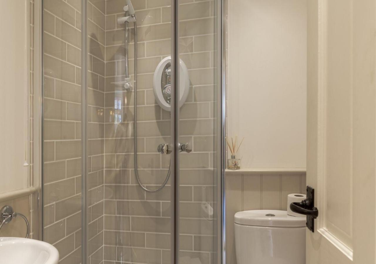 Jasmine Cottage - 2 Bedroom In Heart Of Bourton! מראה חיצוני תמונה
